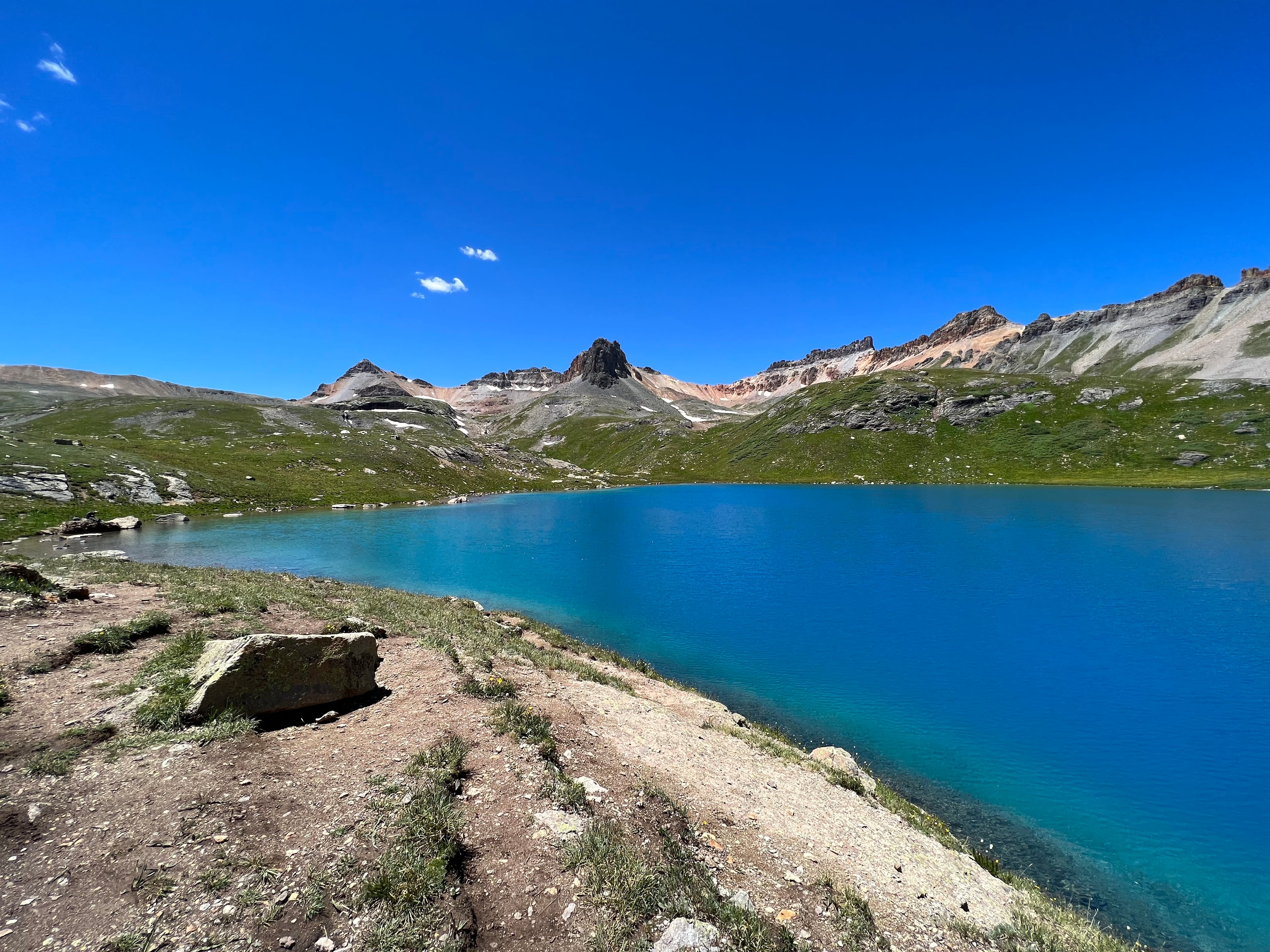 Ice Lake shore with deep blue water